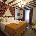 La Casona Gasthuis Urrea de Gaen