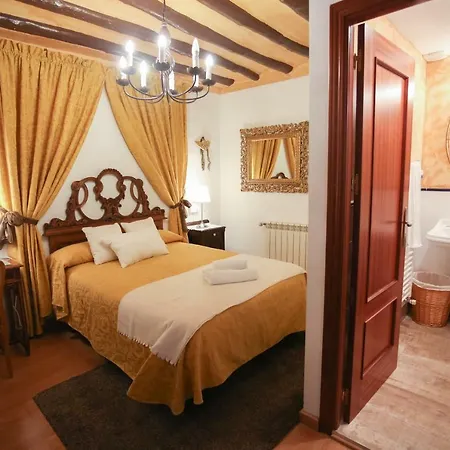 La Casona 3*